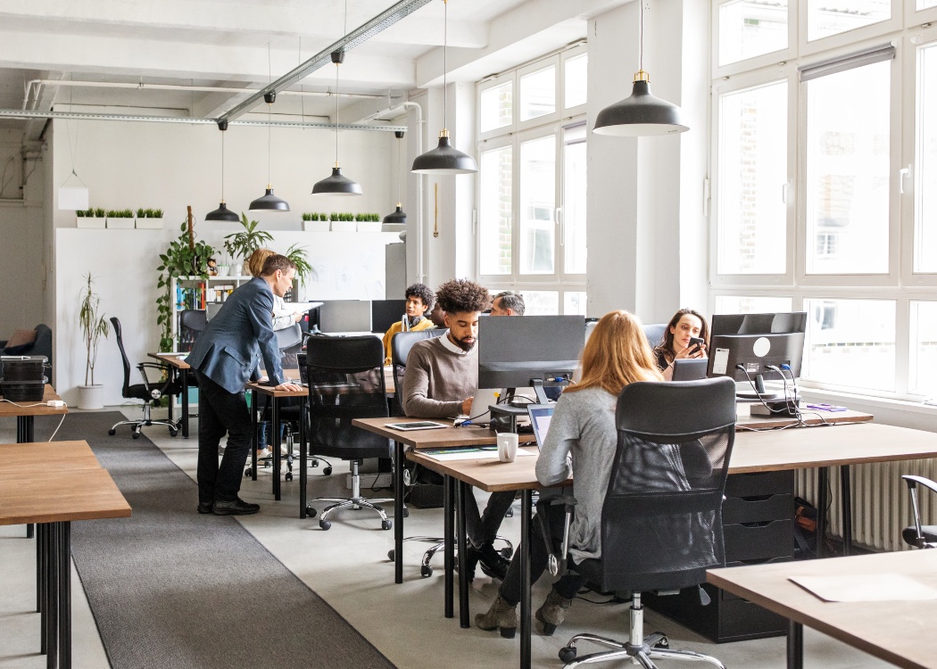 Hybrid Workplace Challenges_2.jpg